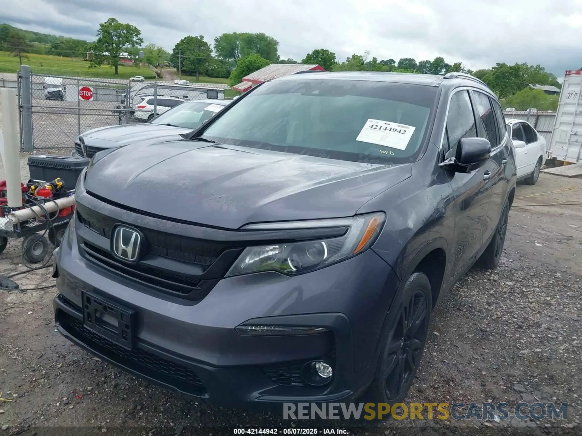 2 Photograph of a damaged car 5FNYF5H21MB043810 HONDA PILOT 2021
