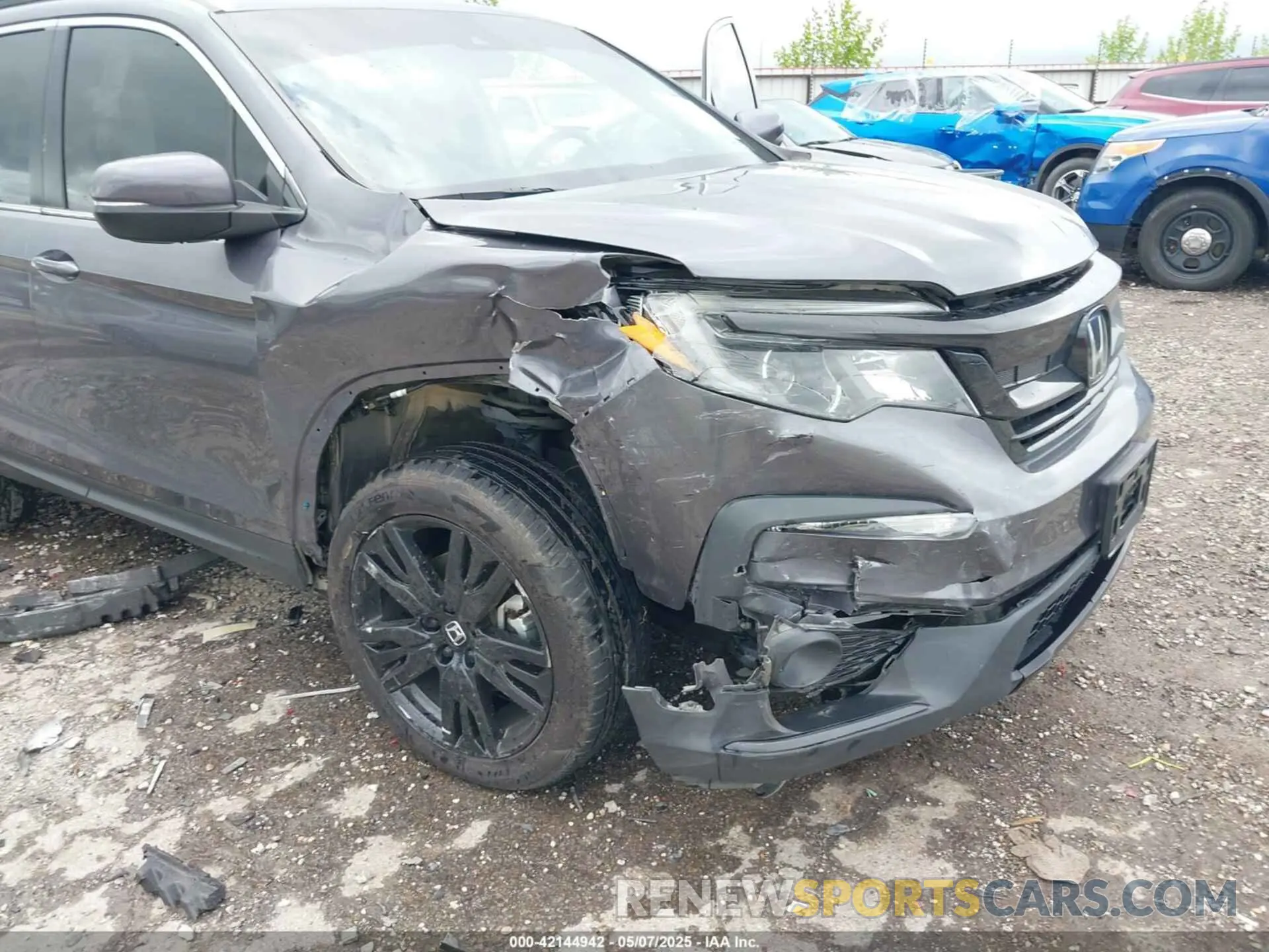 6 Photograph of a damaged car 5FNYF5H21MB043810 HONDA PILOT 2021