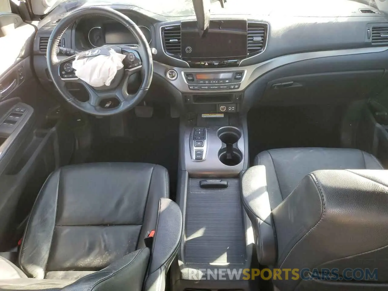 8 Фотография поврежденного автомобиля 5FNYF5H24MB040819 HONDA PILOT 2021