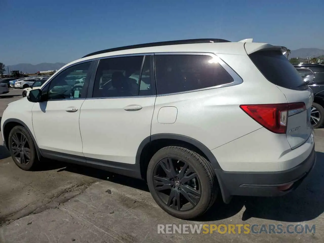 2 Photograph of a damaged car 5FNYF5H27MB035842 HONDA PILOT 2021