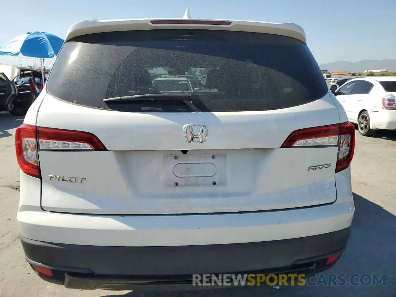 6 Photograph of a damaged car 5FNYF5H27MB035842 HONDA PILOT 2021
