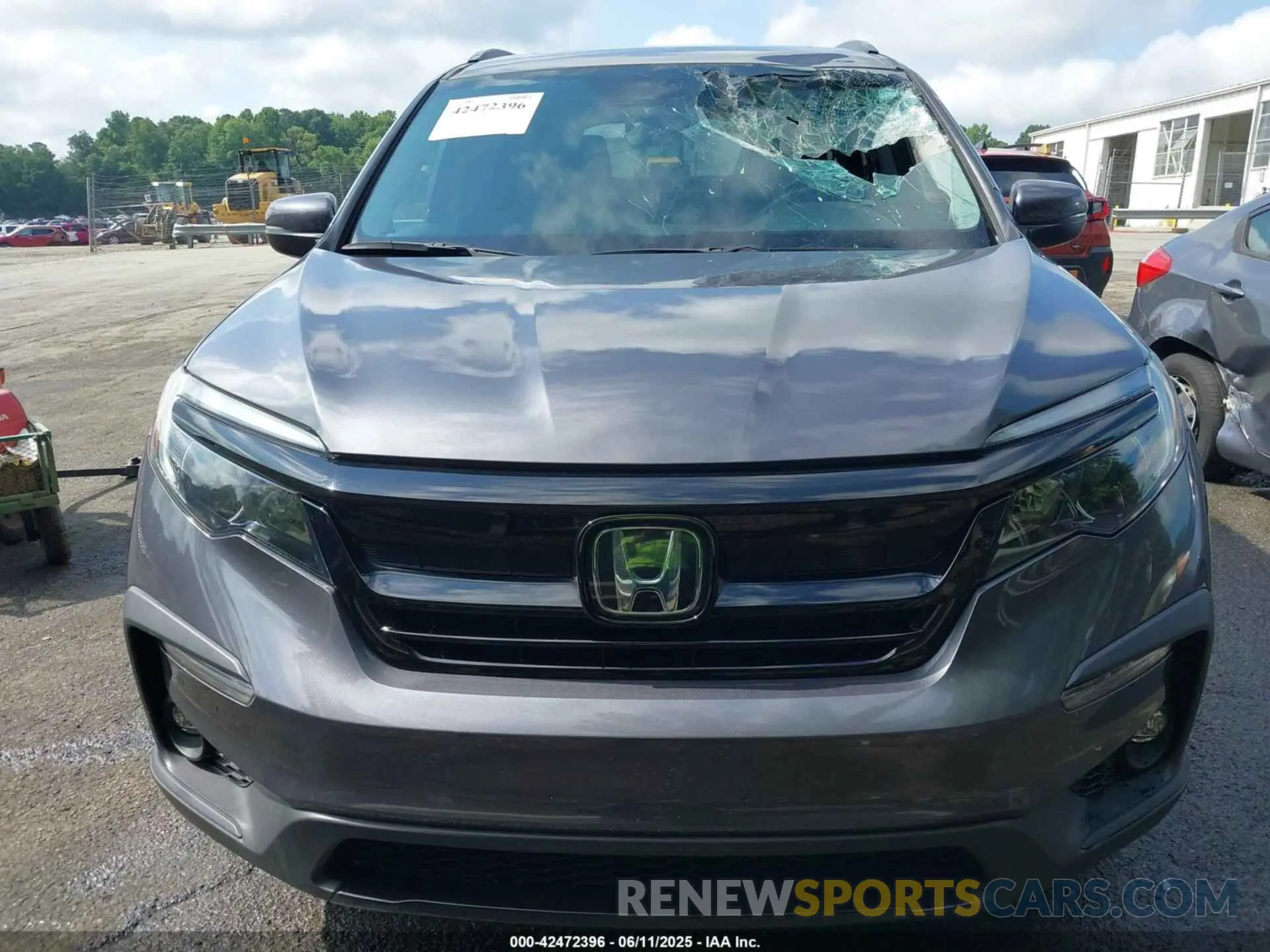 12 Photograph of a damaged car 5FNYF5H29MB003636 HONDA PILOT 2021
