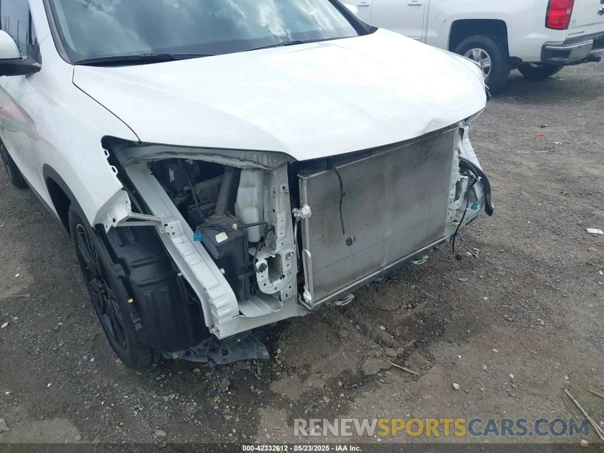 19 Photograph of a damaged car 5FNYF5H29MB005354 HONDA PILOT 2021