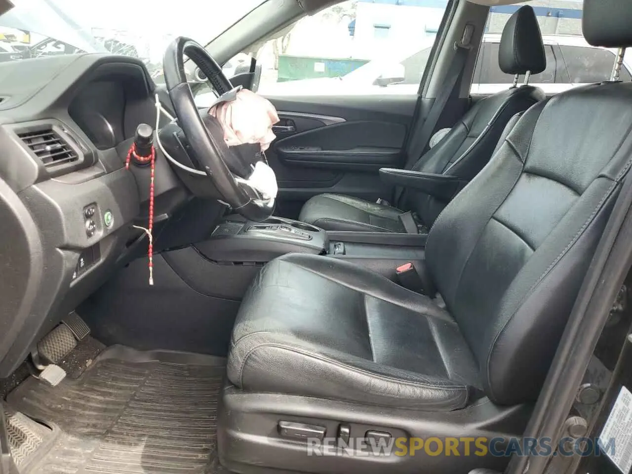 7 Photograph of a damaged car 5FNYF5H2XMB015729 HONDA PILOT 2021