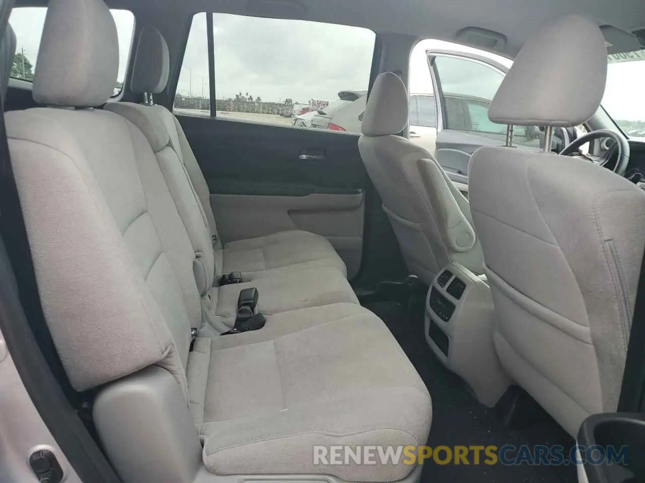 11 Фотография поврежденного автомобиля 5FNYF5H38MB029119 HONDA PILOT 2021