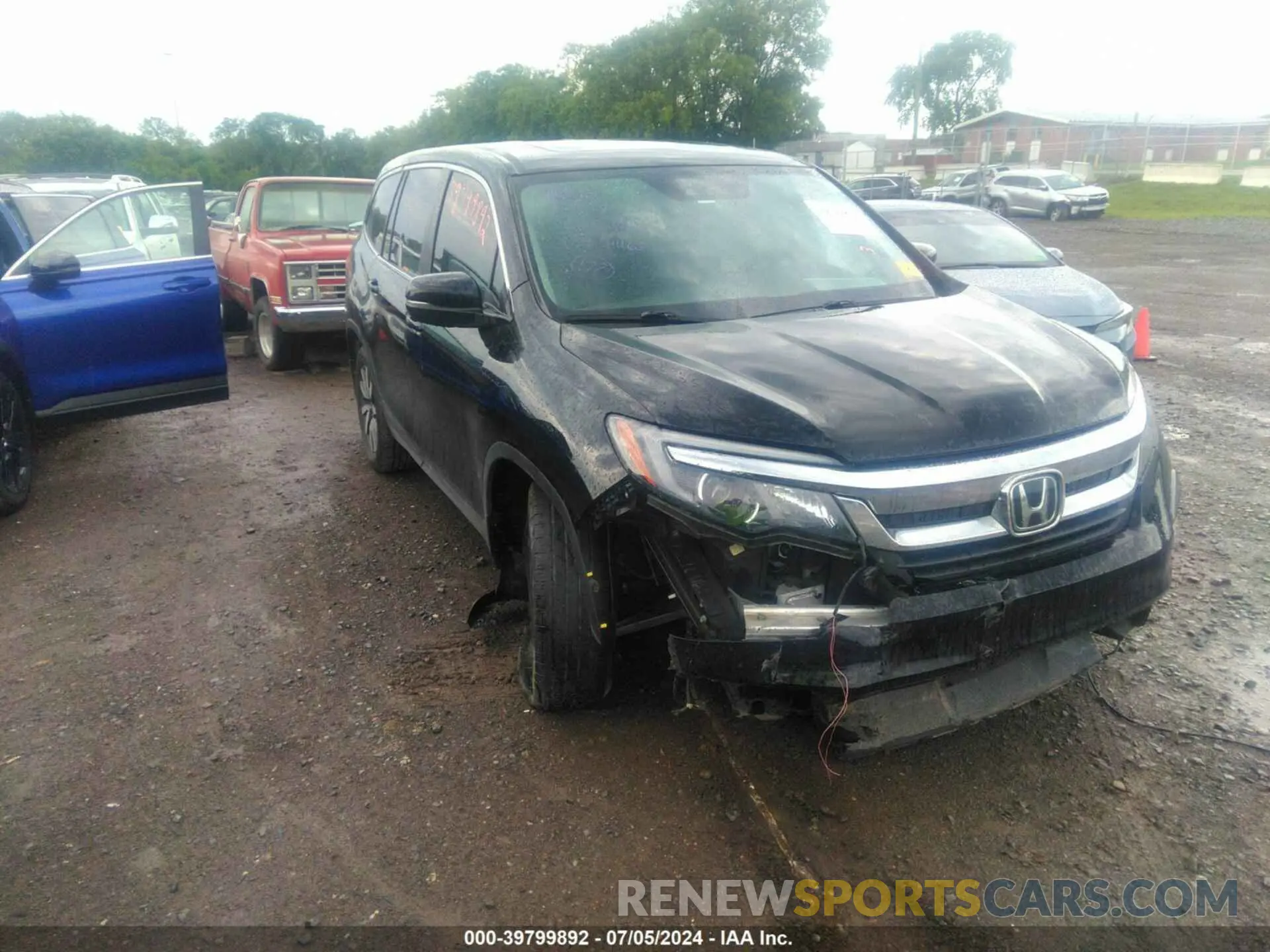 1 Фотография поврежденного автомобиля 5FNYF5H50MB011165 HONDA PILOT 2021