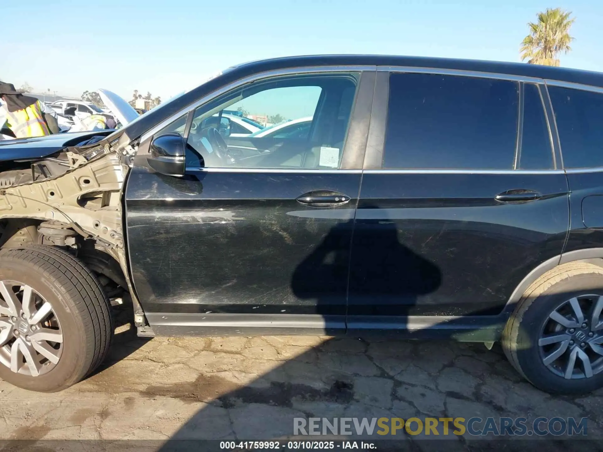 15 Photograph of a damaged car 5FNYF5H51MB004516 HONDA PILOT 2021