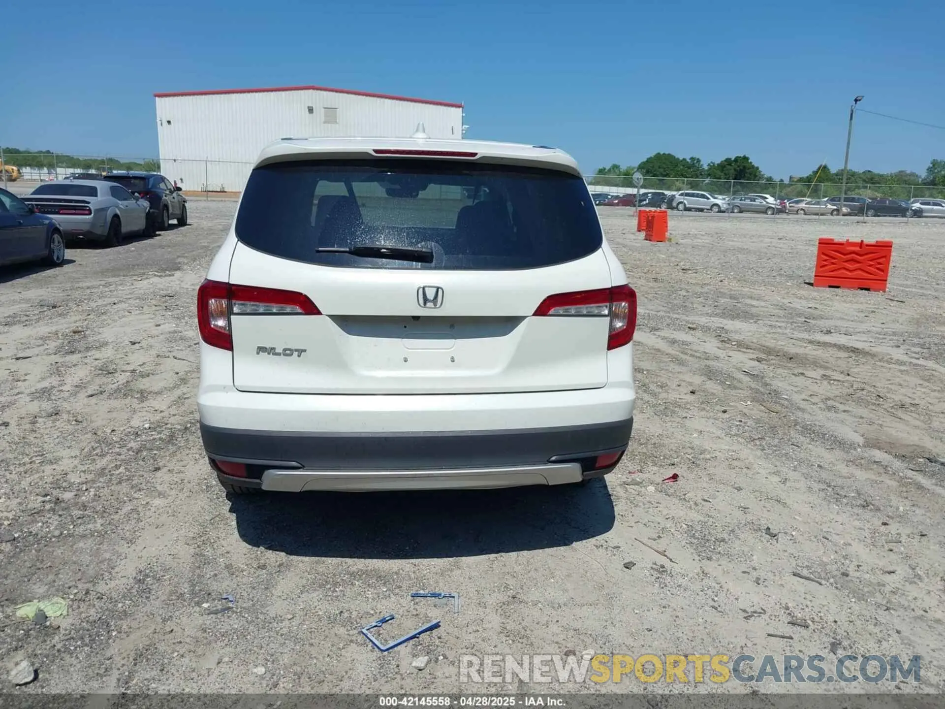 16 Фотография поврежденного автомобиля 5FNYF5H51MB011949 HONDA PILOT 2021