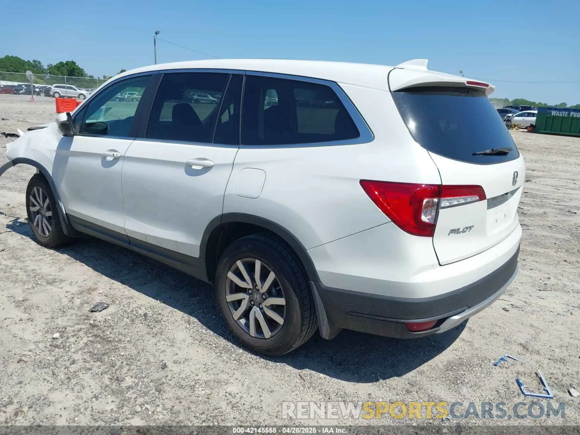 3 Фотография поврежденного автомобиля 5FNYF5H51MB011949 HONDA PILOT 2021
