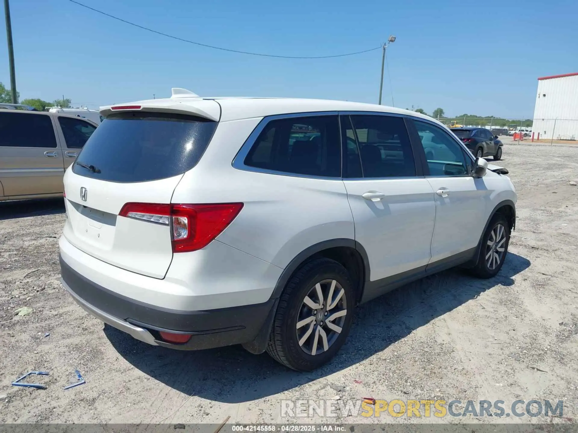 4 Фотография поврежденного автомобиля 5FNYF5H51MB011949 HONDA PILOT 2021