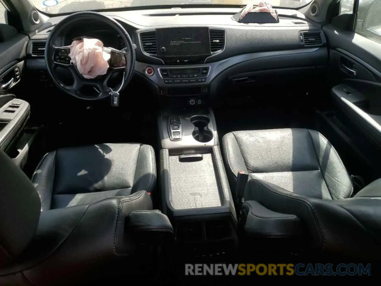 8 Photograph of a damaged car 5FNYF5H51MB020683 HONDA PILOT 2021