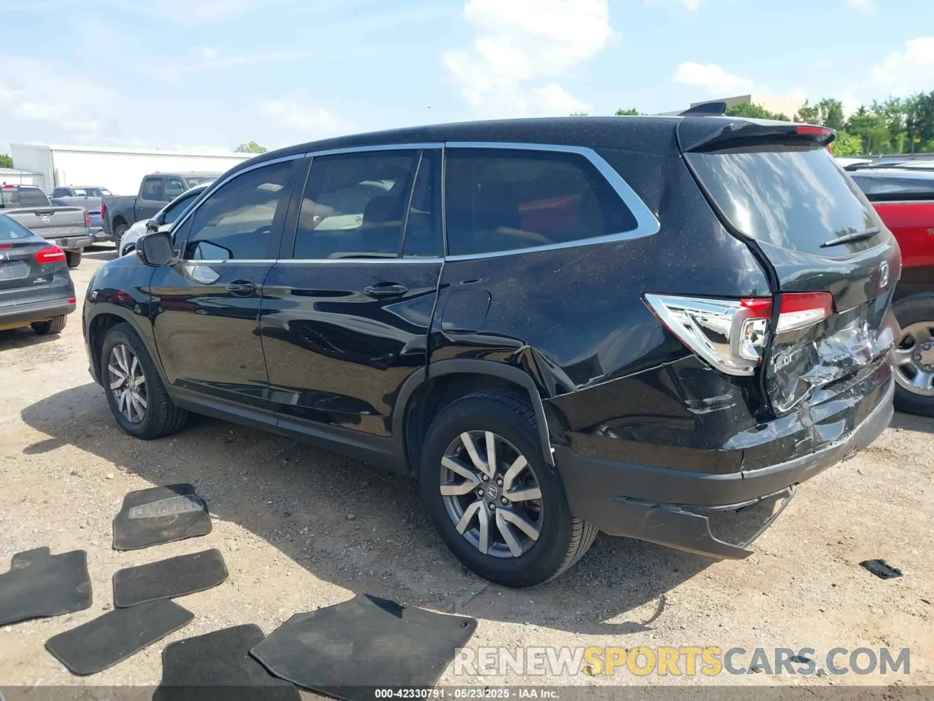 14 Photograph of a damaged car 5FNYF5H52MB009644 HONDA PILOT 2021