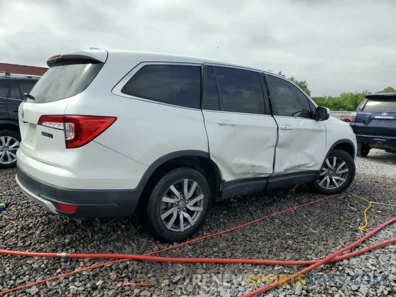 3 Фотография поврежденного автомобиля 5FNYF5H53MB024153 HONDA PILOT 2021