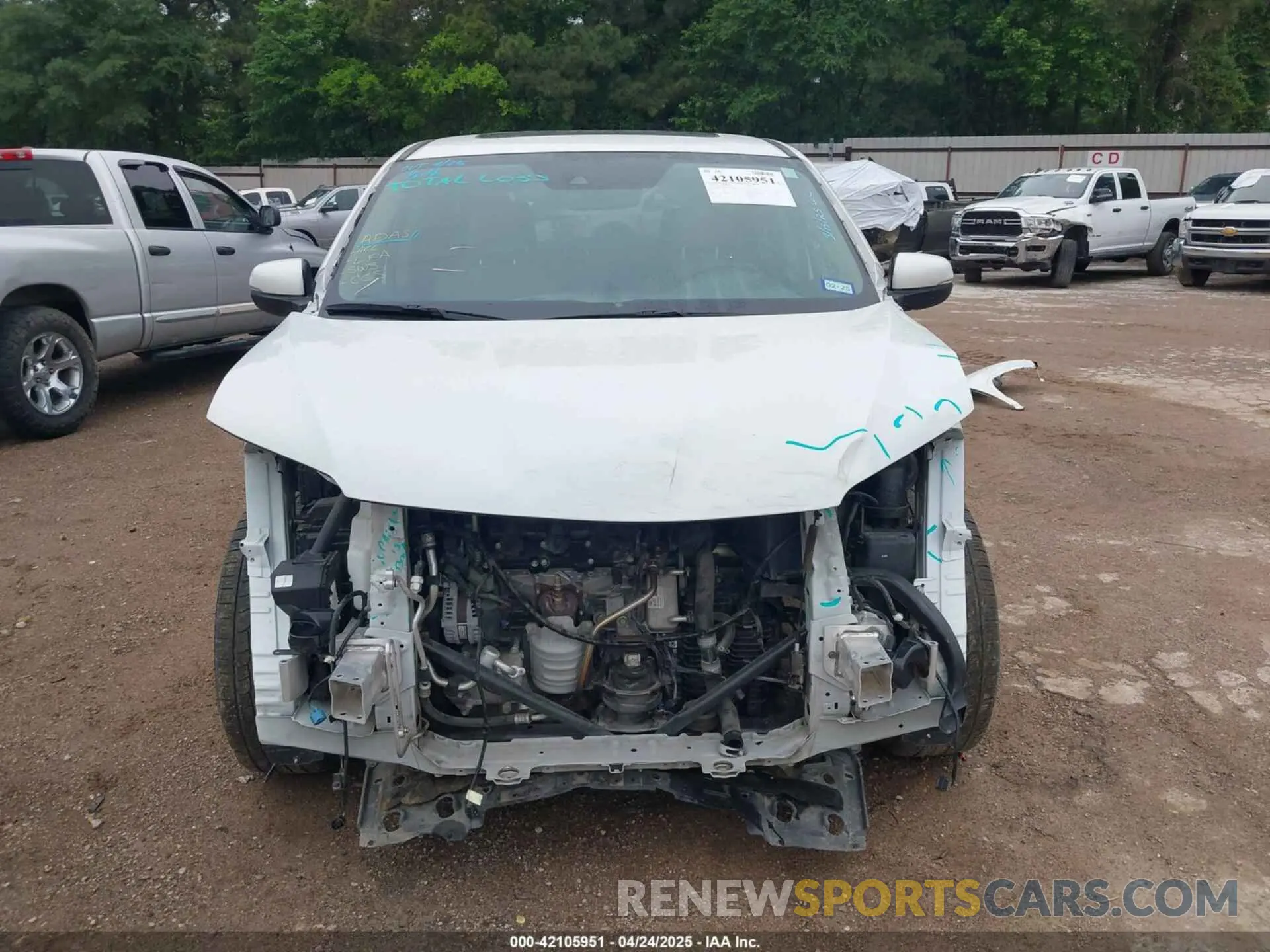 13 Photograph of a damaged car 5FNYF5H55MB028821 HONDA PILOT 2021