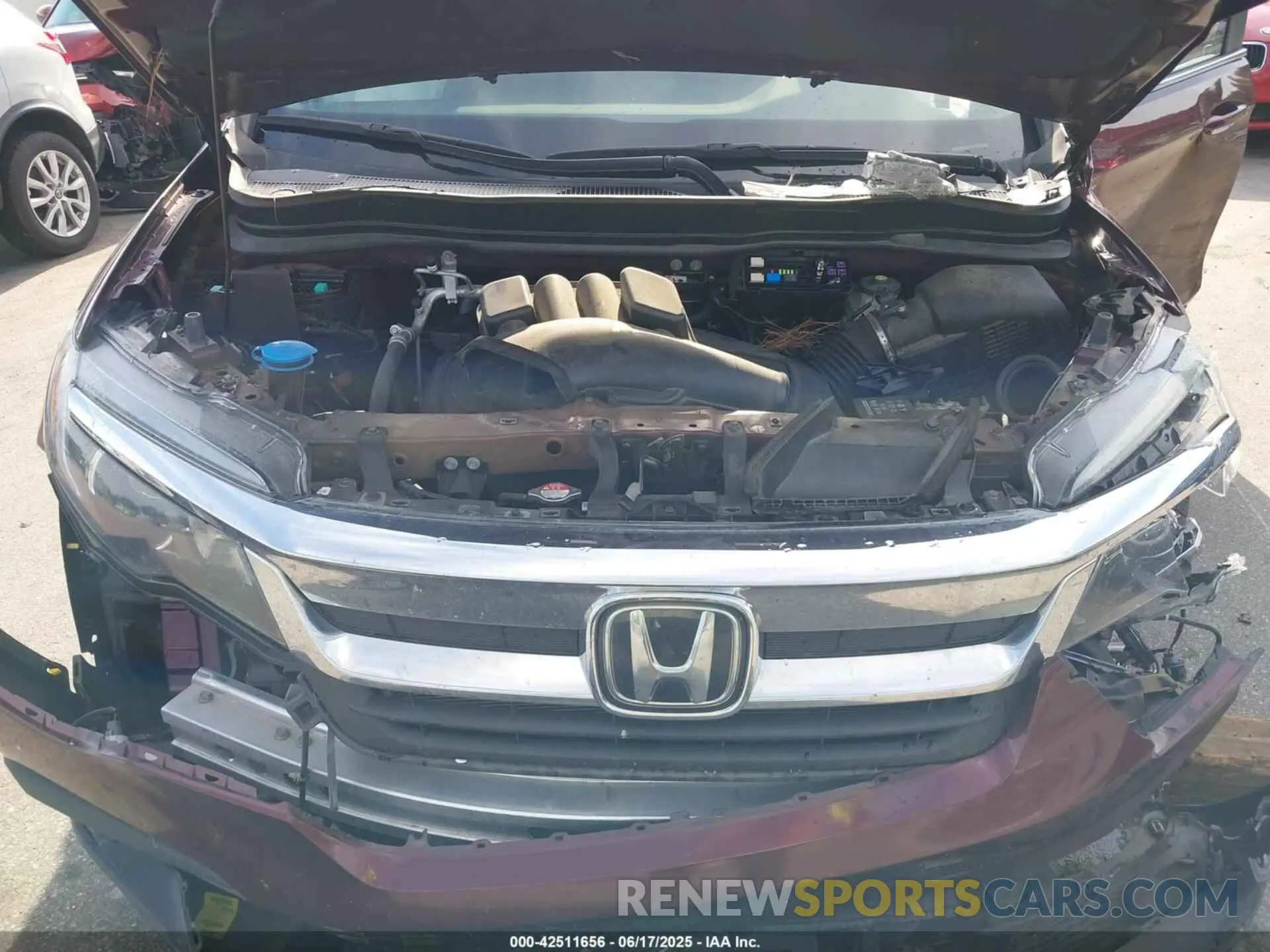 10 Photograph of a damaged car 5FNYF5H55MB032982 HONDA PILOT 2021