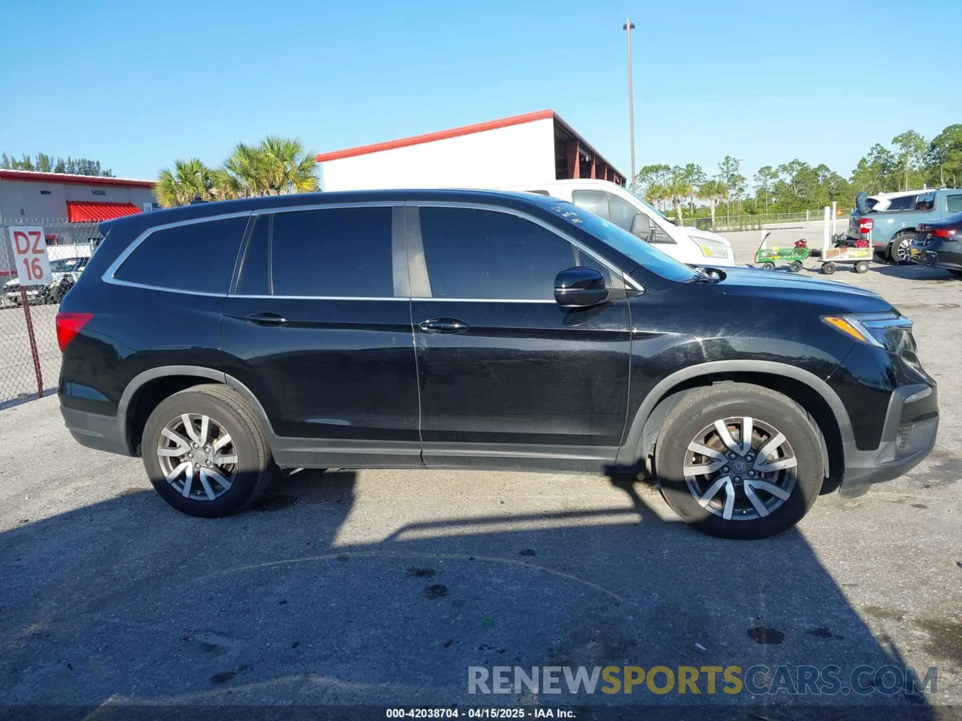 14 Фотография поврежденного автомобиля 5FNYF5H55MB044677 HONDA PILOT 2021