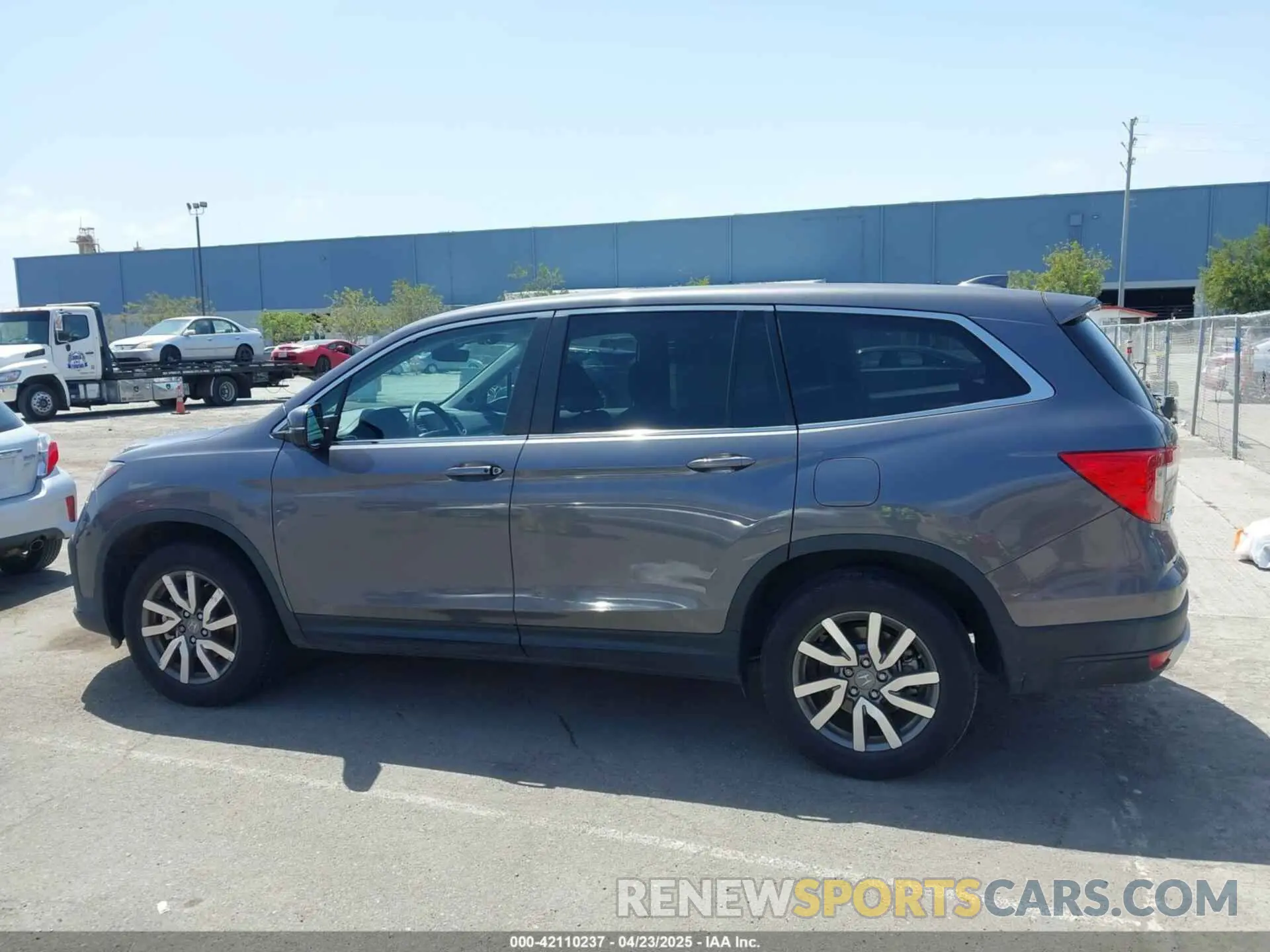 13 Фотография поврежденного автомобиля 5FNYF5H59MB021306 HONDA PILOT 2021