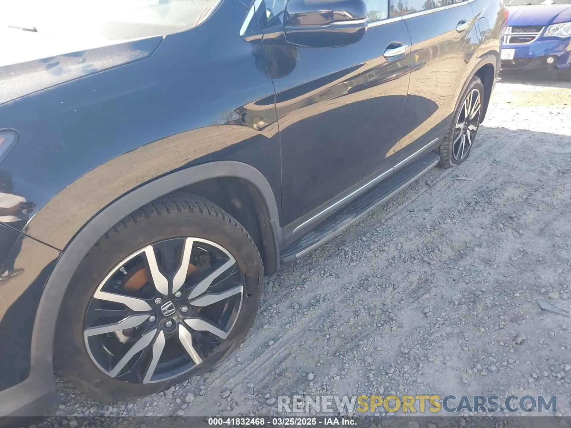 6 Photograph of a damaged car 5FNYF5H69MB034145 HONDA PILOT 2021