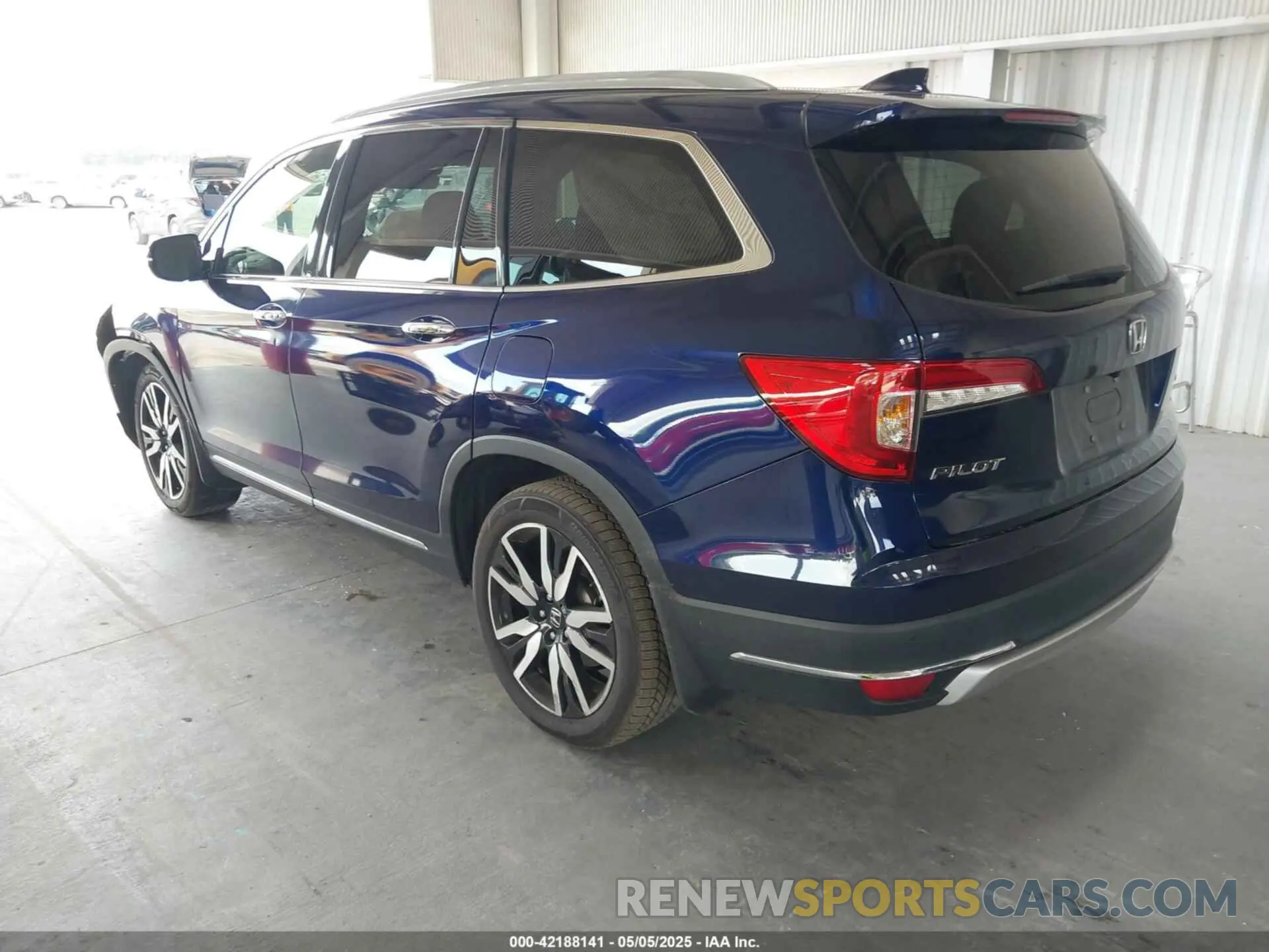 3 Фотография поврежденного автомобиля 5FNYF5H93MB002463 HONDA PILOT 2021