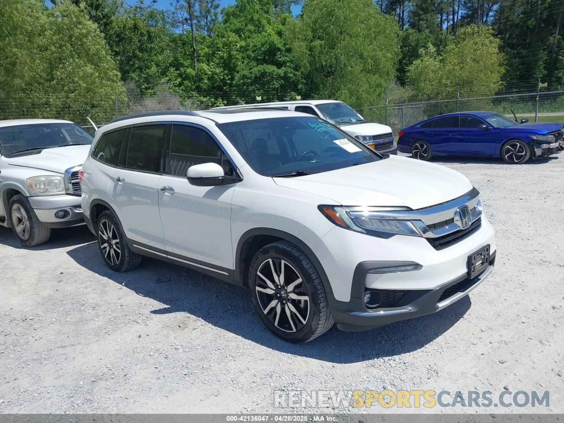 1 Photograph of a damaged car 5FNYF5H98MB073807 HONDA PILOT 2021