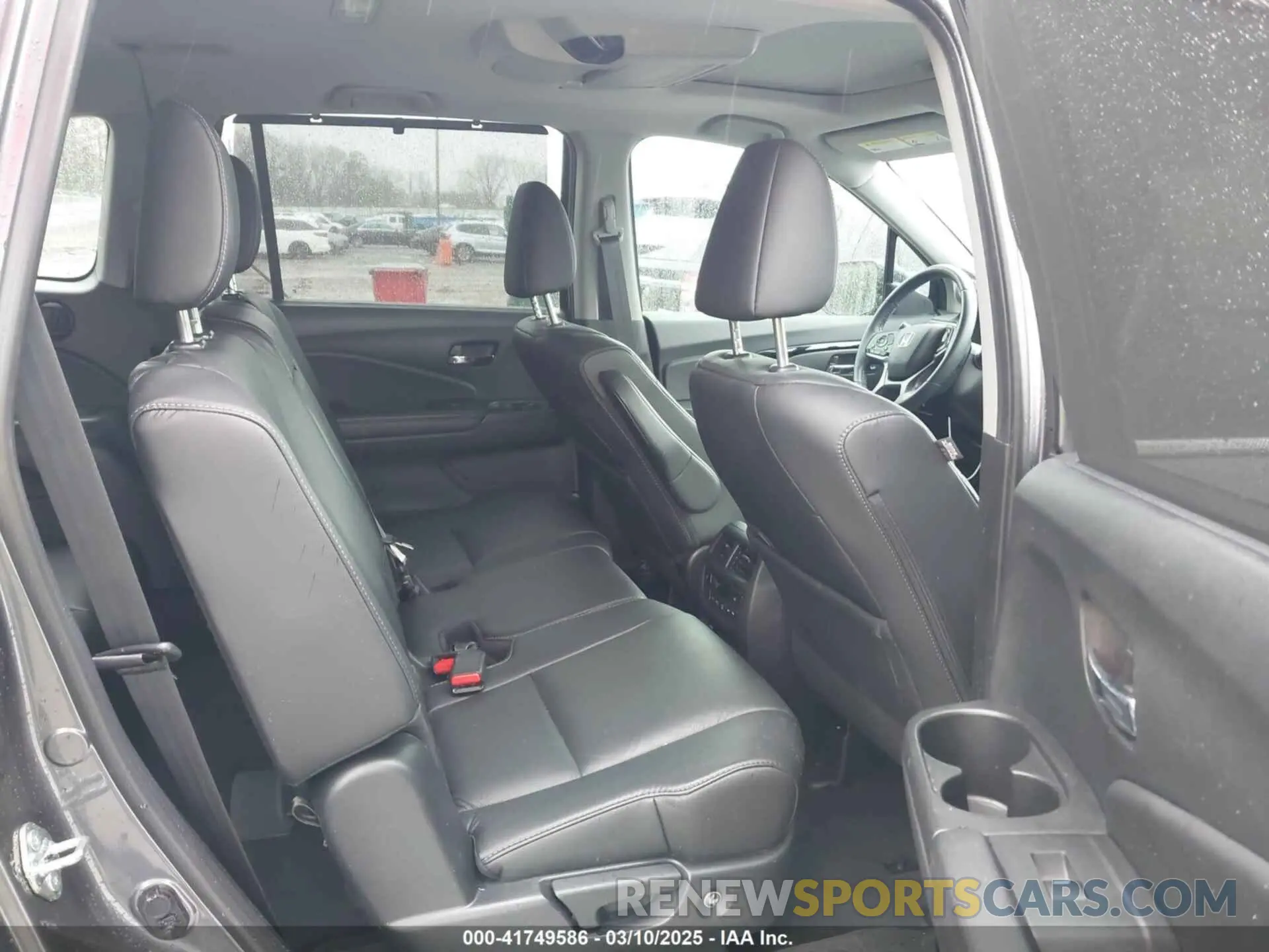 8 Фотография поврежденного автомобиля 5FNYF5H9XMB014190 HONDA PILOT 2021