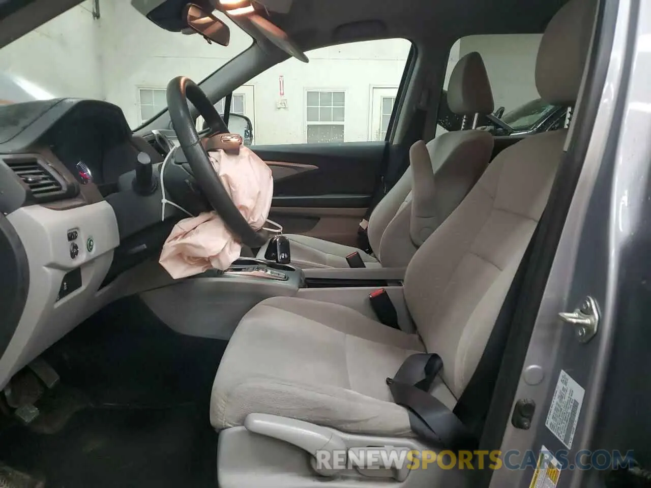 7 Photograph of a damaged car 5FNYF6H15MB018048 HONDA PILOT 2021