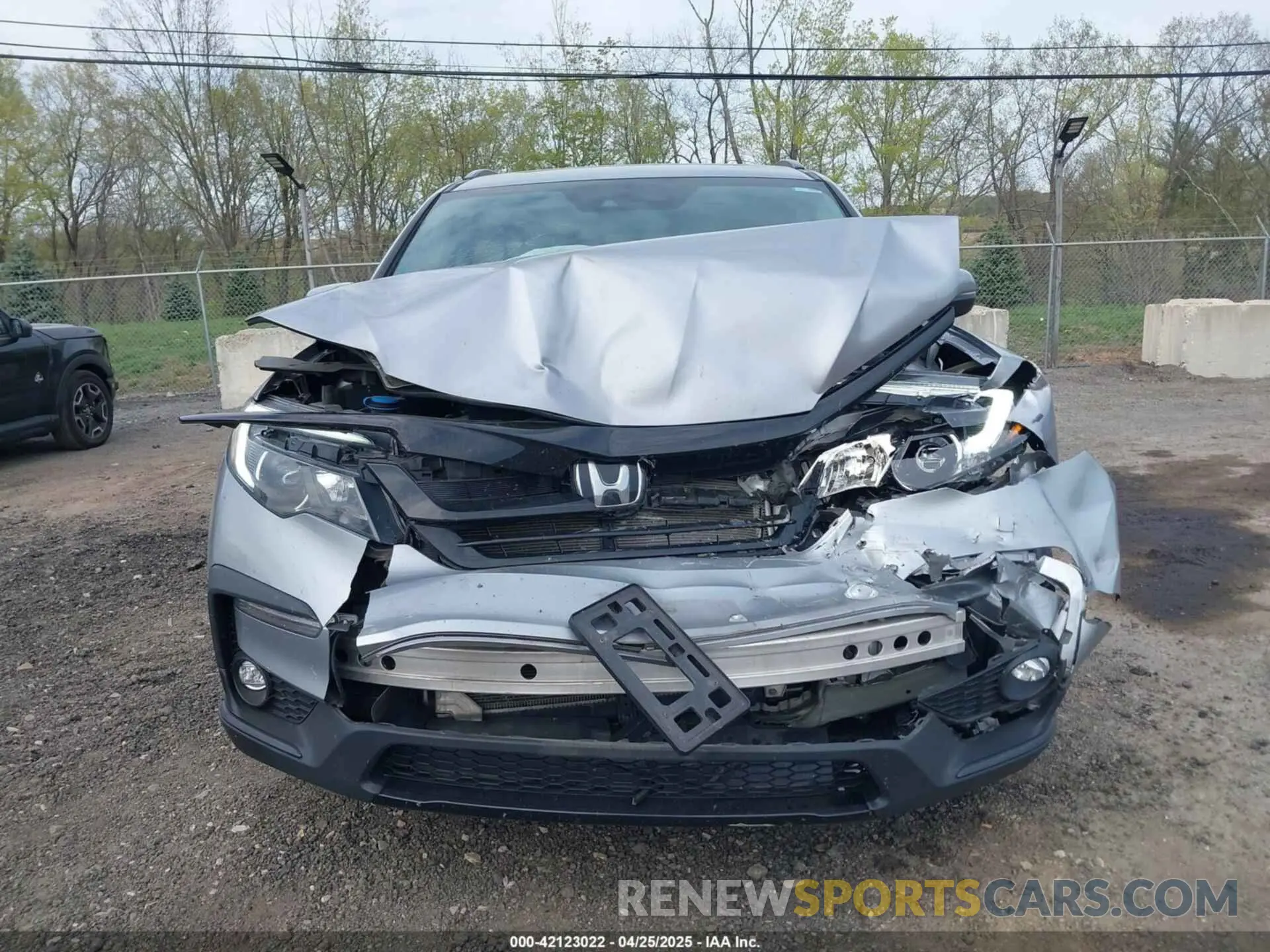 13 Photograph of a damaged car 5FNYF6H20MB061334 HONDA PILOT 2021