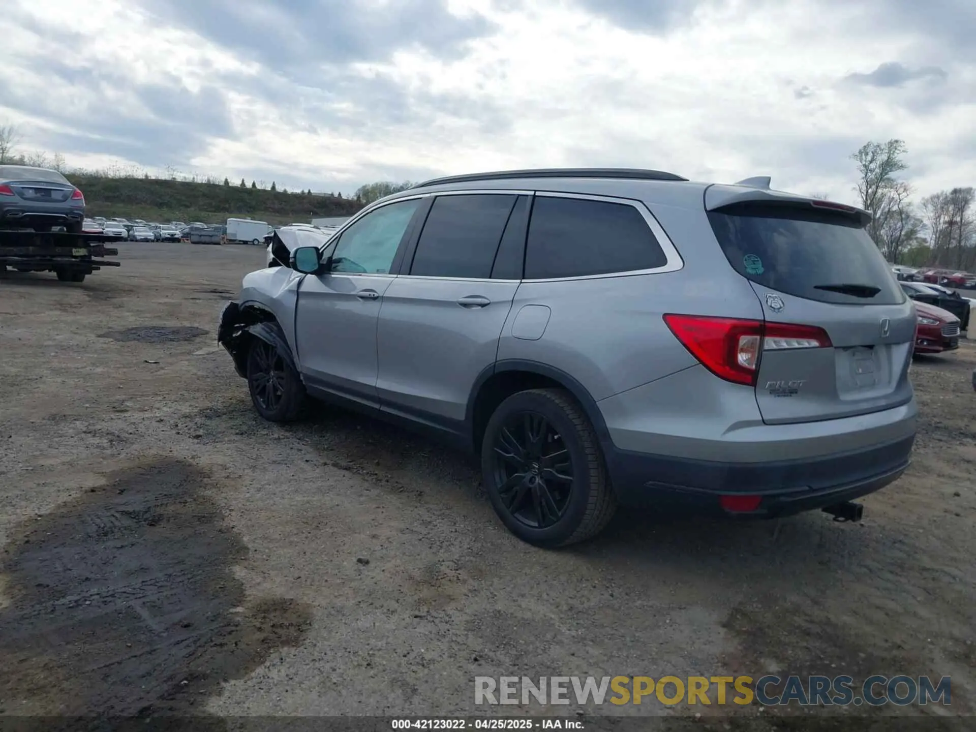3 Photograph of a damaged car 5FNYF6H20MB061334 HONDA PILOT 2021