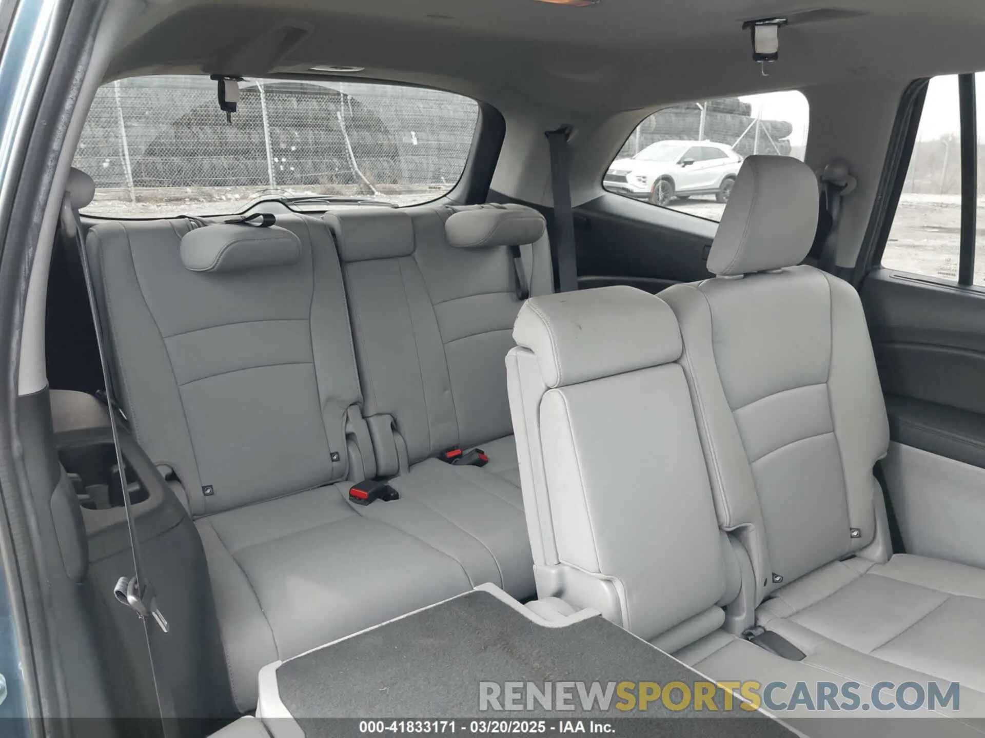 8 Фотография поврежденного автомобиля 5FNYF6H25MB024702 HONDA PILOT 2021