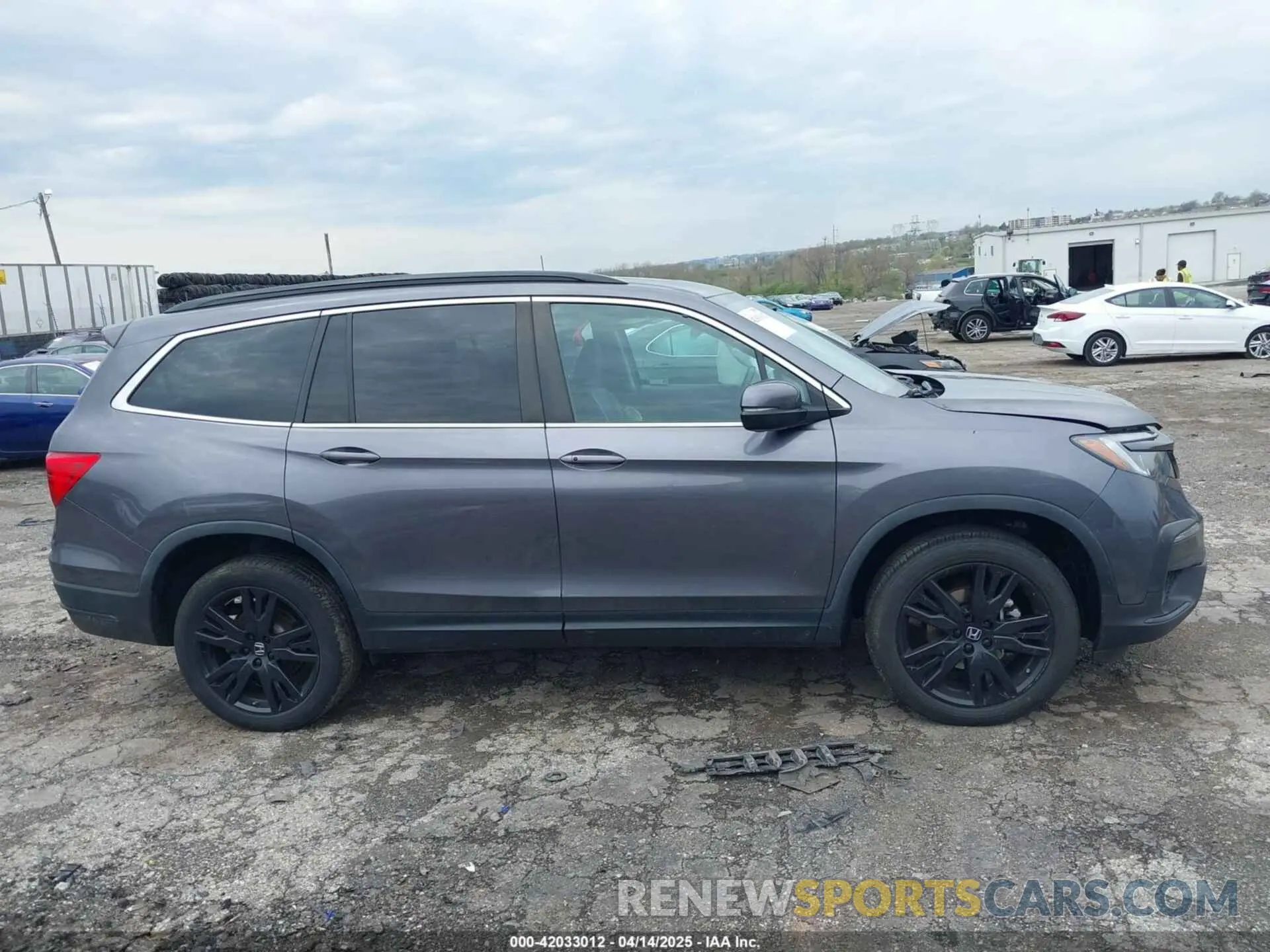 13 Фотография поврежденного автомобиля 5FNYF6H25MB078596 HONDA PILOT 2021