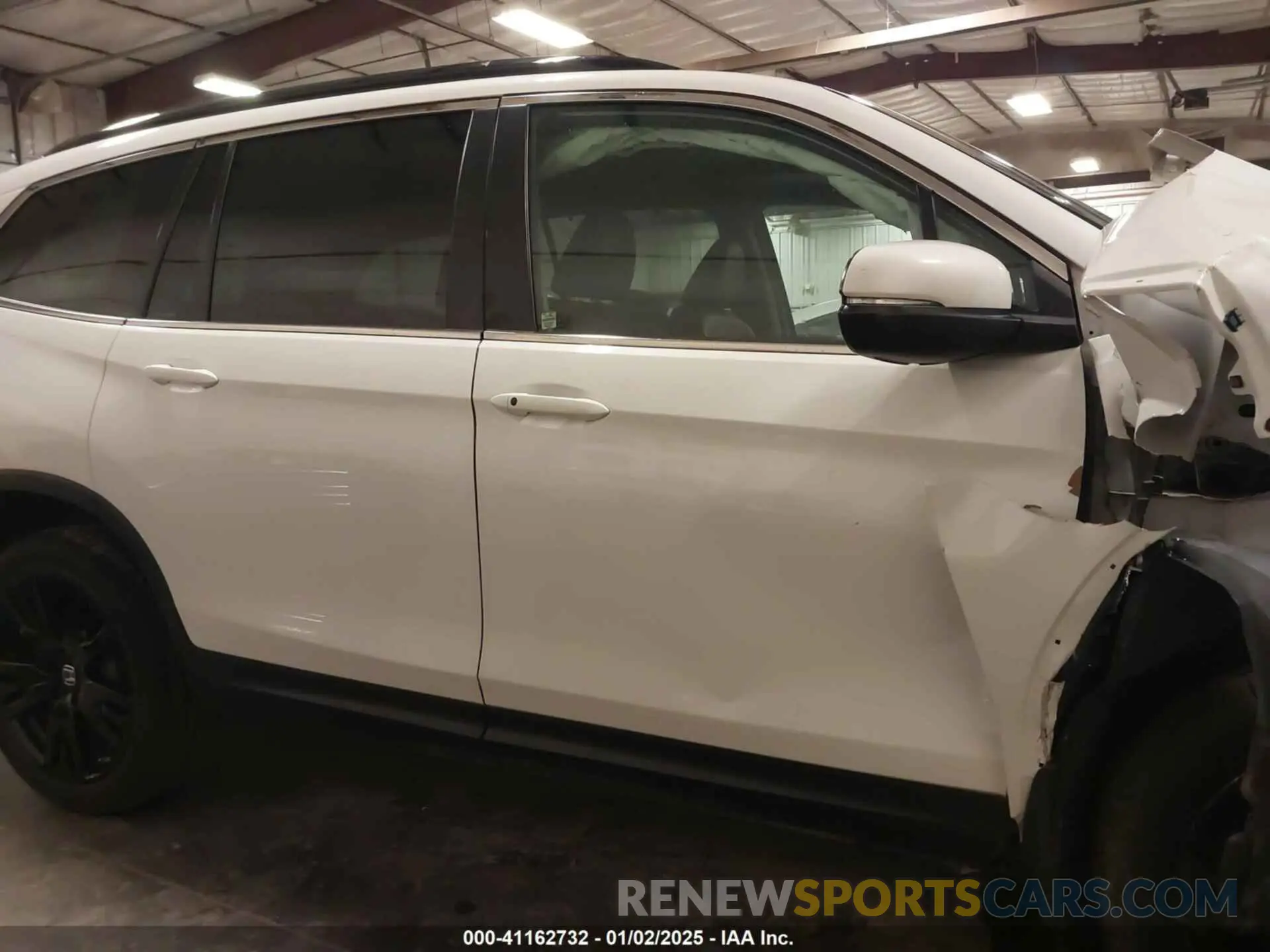 14 Photograph of a damaged car 5FNYF6H26MB086397 HONDA PILOT 2021