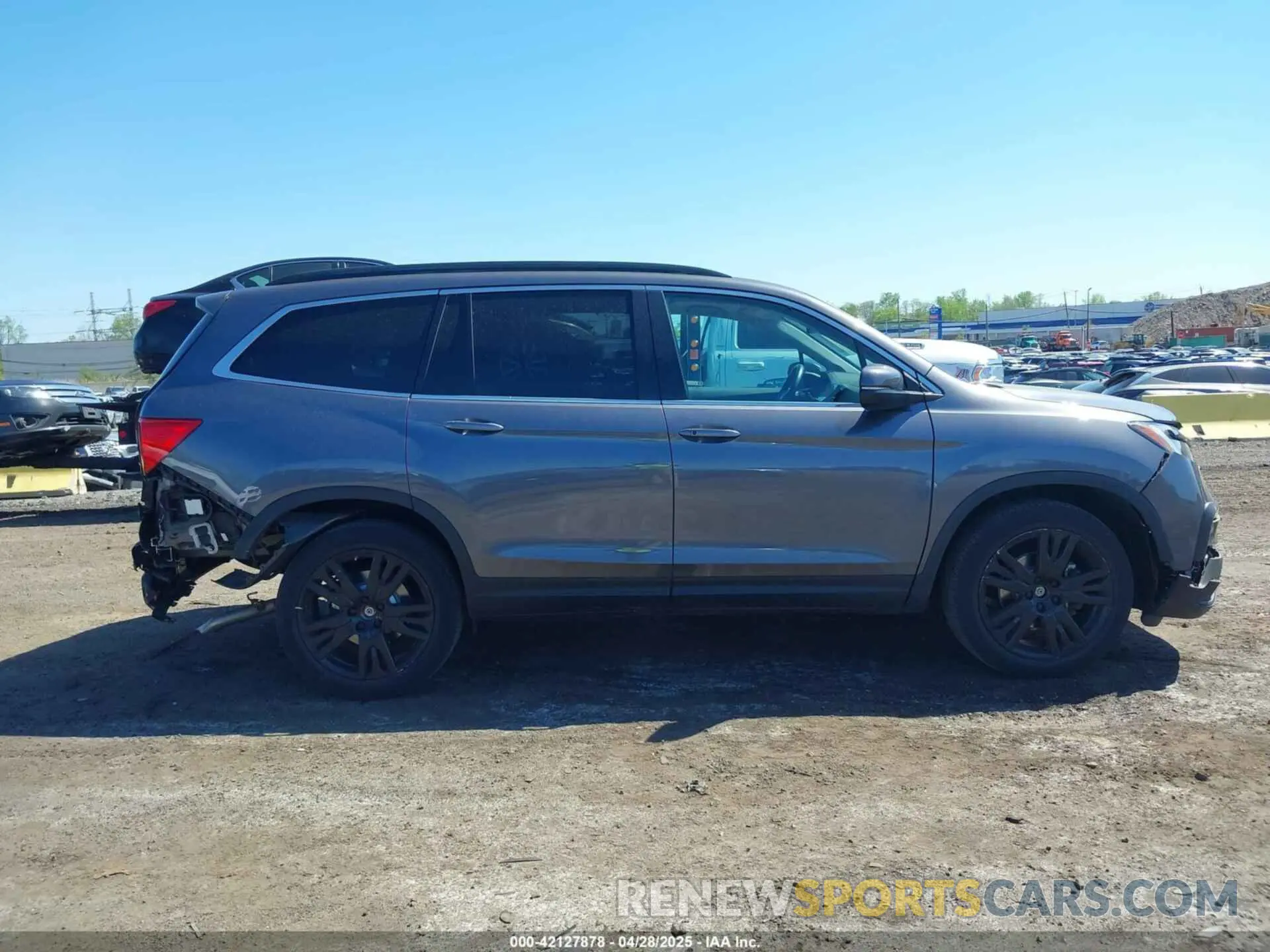 13 Фотография поврежденного автомобиля 5FNYF6H27MB043638 HONDA PILOT 2021