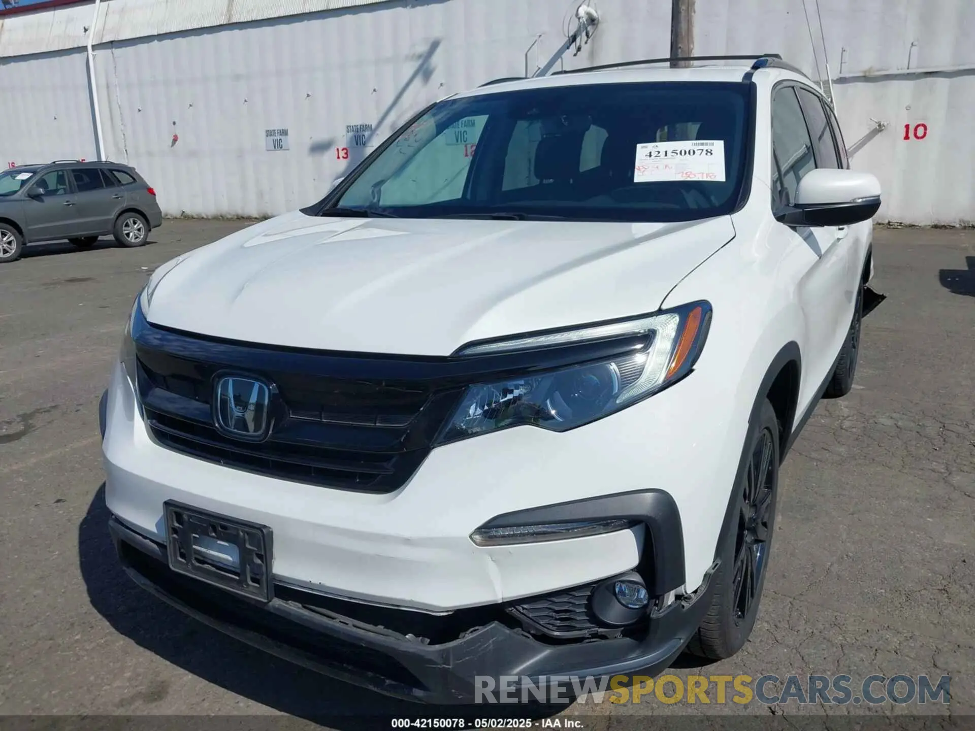 17 Photograph of a damaged car 5FNYF6H27MB066014 HONDA PILOT 2021
