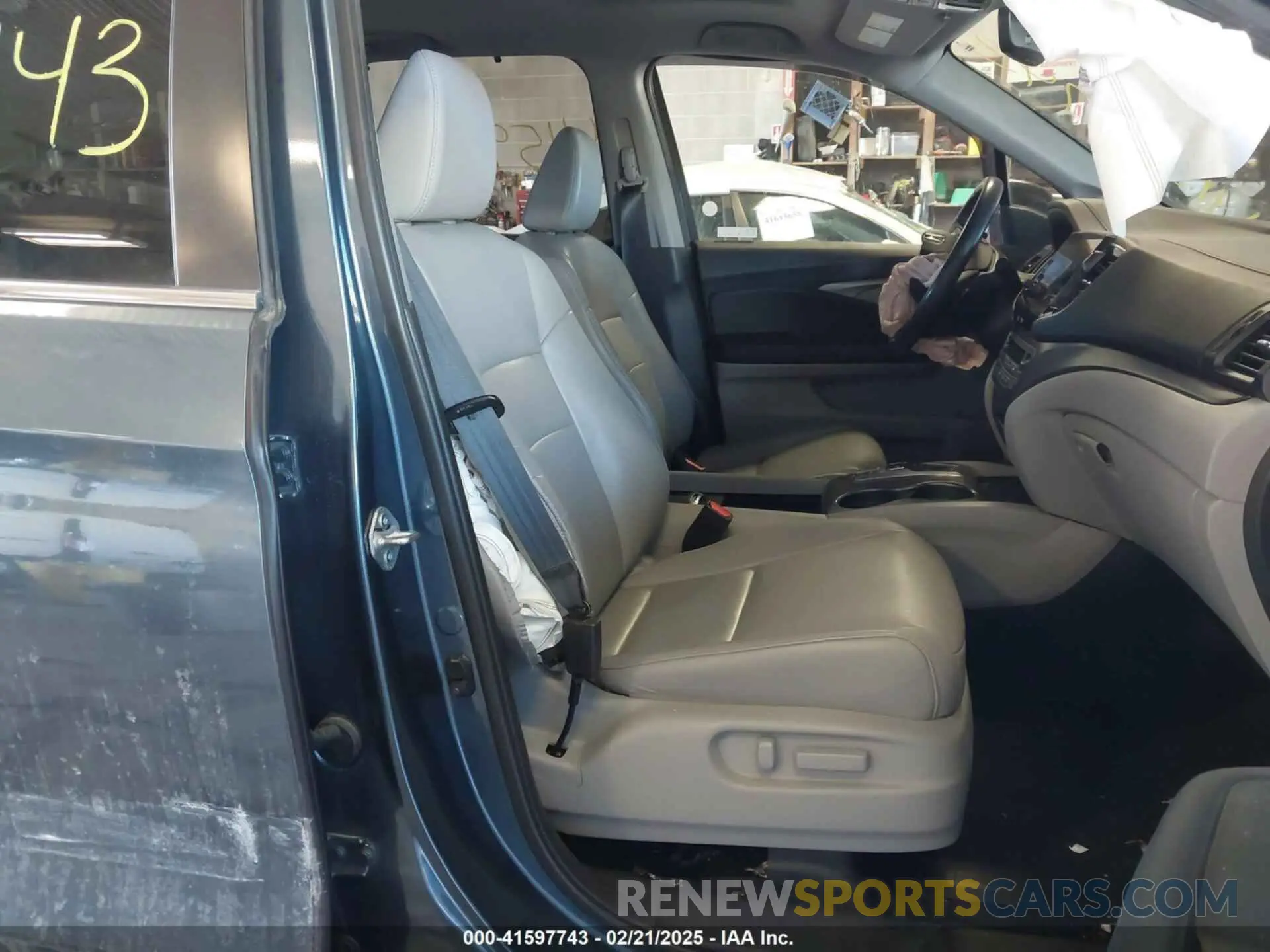 5 Фотография поврежденного автомобиля 5FNYF6H28MB009000 HONDA PILOT 2021