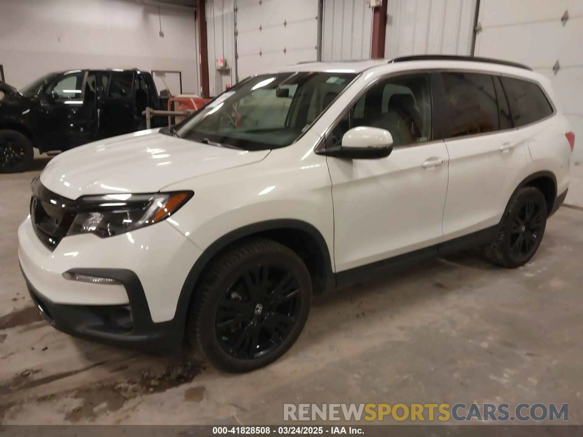 2 Photograph of a damaged car 5FNYF6H2XMB054312 HONDA PILOT 2021