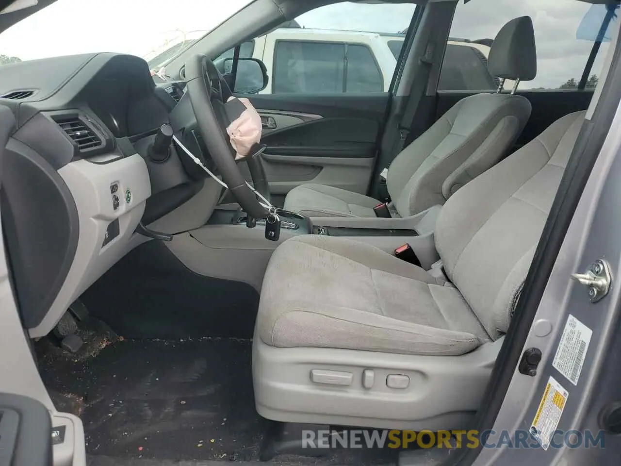 7 Photograph of a damaged car 5FNYF6H32MB023256 HONDA PILOT 2021