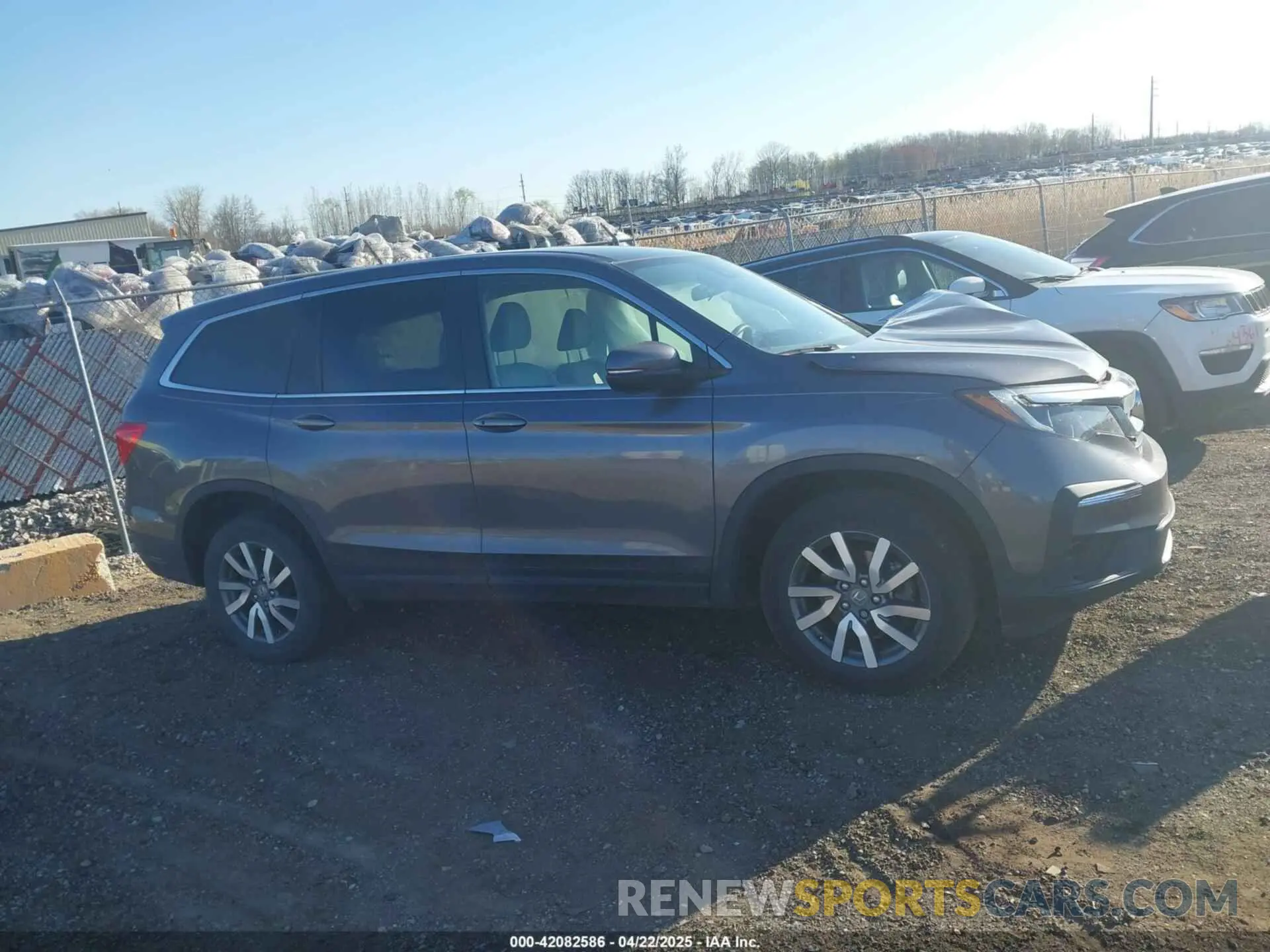 13 Photograph of a damaged car 5FNYF6H39MB008253 HONDA PILOT 2021