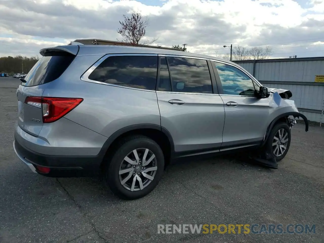 3 Photograph of a damaged car 5FNYF6H39MB065181 HONDA PILOT 2021