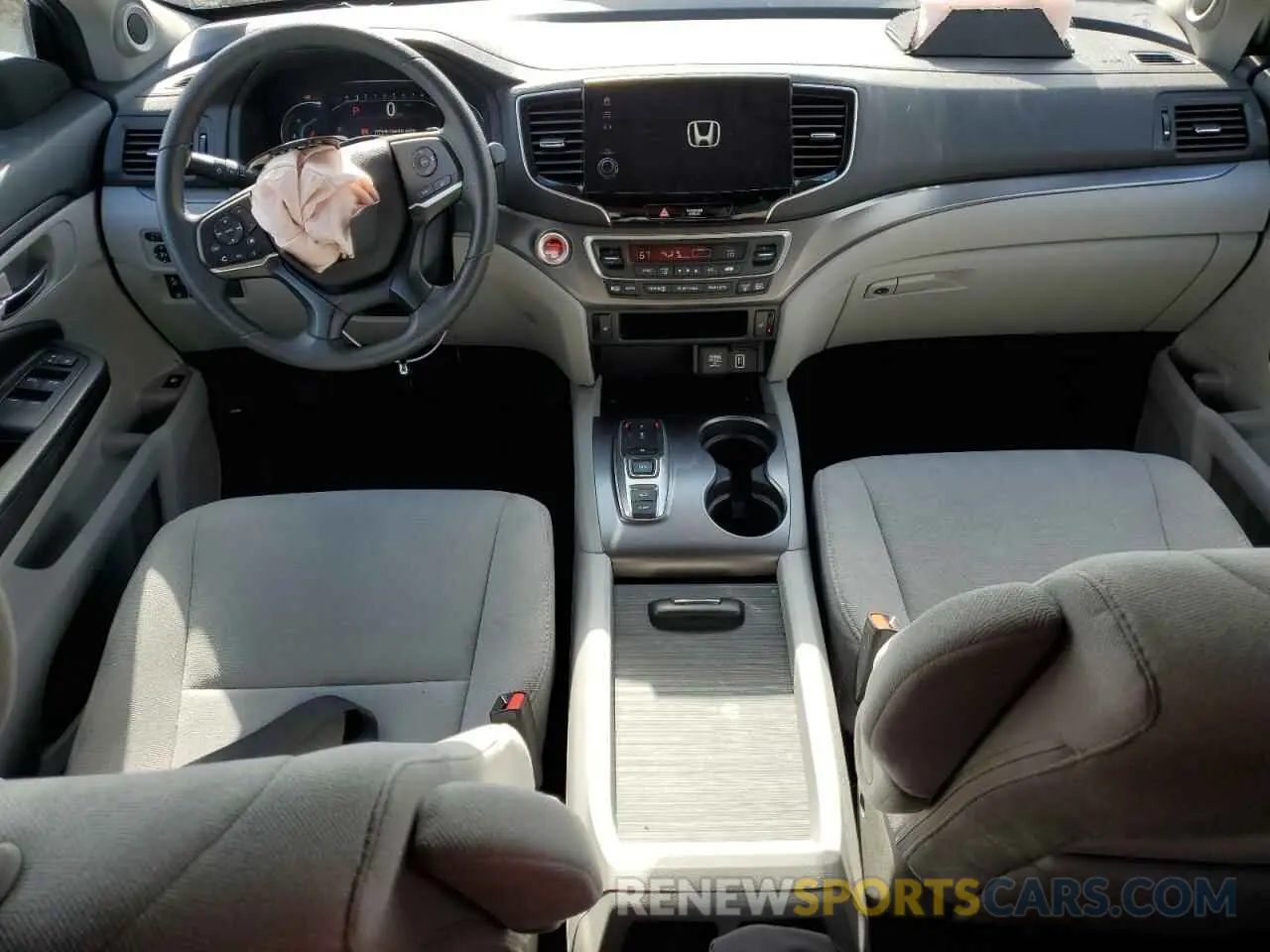 8 Photograph of a damaged car 5FNYF6H39MB065181 HONDA PILOT 2021
