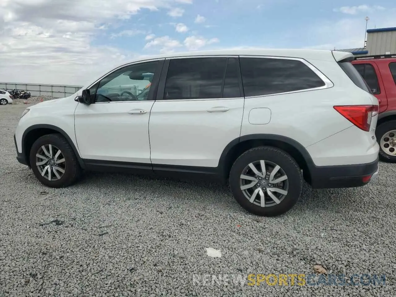 2 Photograph of a damaged car 5FNYF6H50MB037979 HONDA PILOT 2021