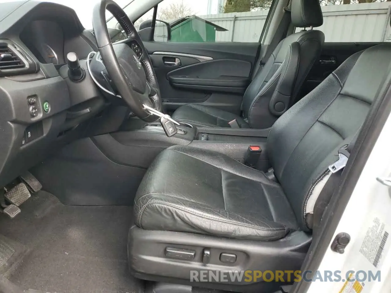7 Photograph of a damaged car 5FNYF6H50MB101275 HONDA PILOT 2021