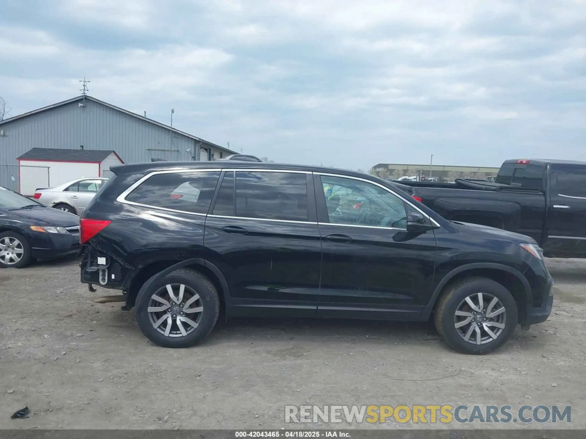 14 Photograph of a damaged car 5FNYF6H51MB069839 HONDA PILOT 2021