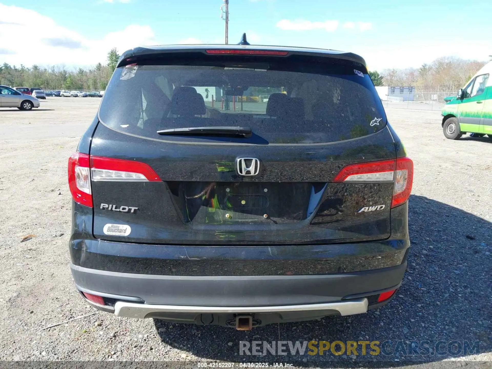 16 Photograph of a damaged car 5FNYF6H52MB072832 HONDA PILOT 2021