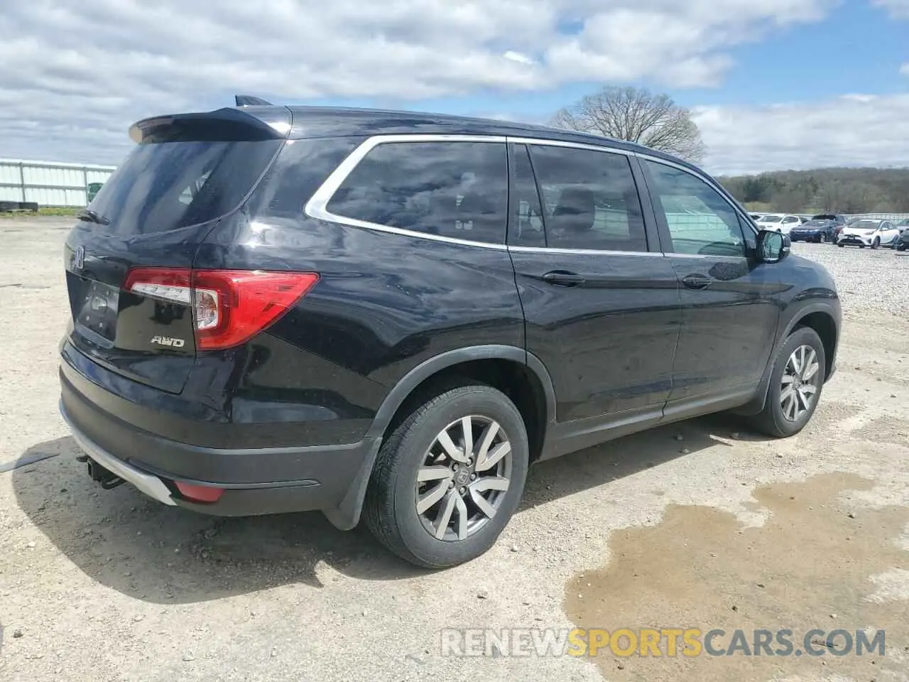 3 Photograph of a damaged car 5FNYF6H52MB100595 HONDA PILOT 2021