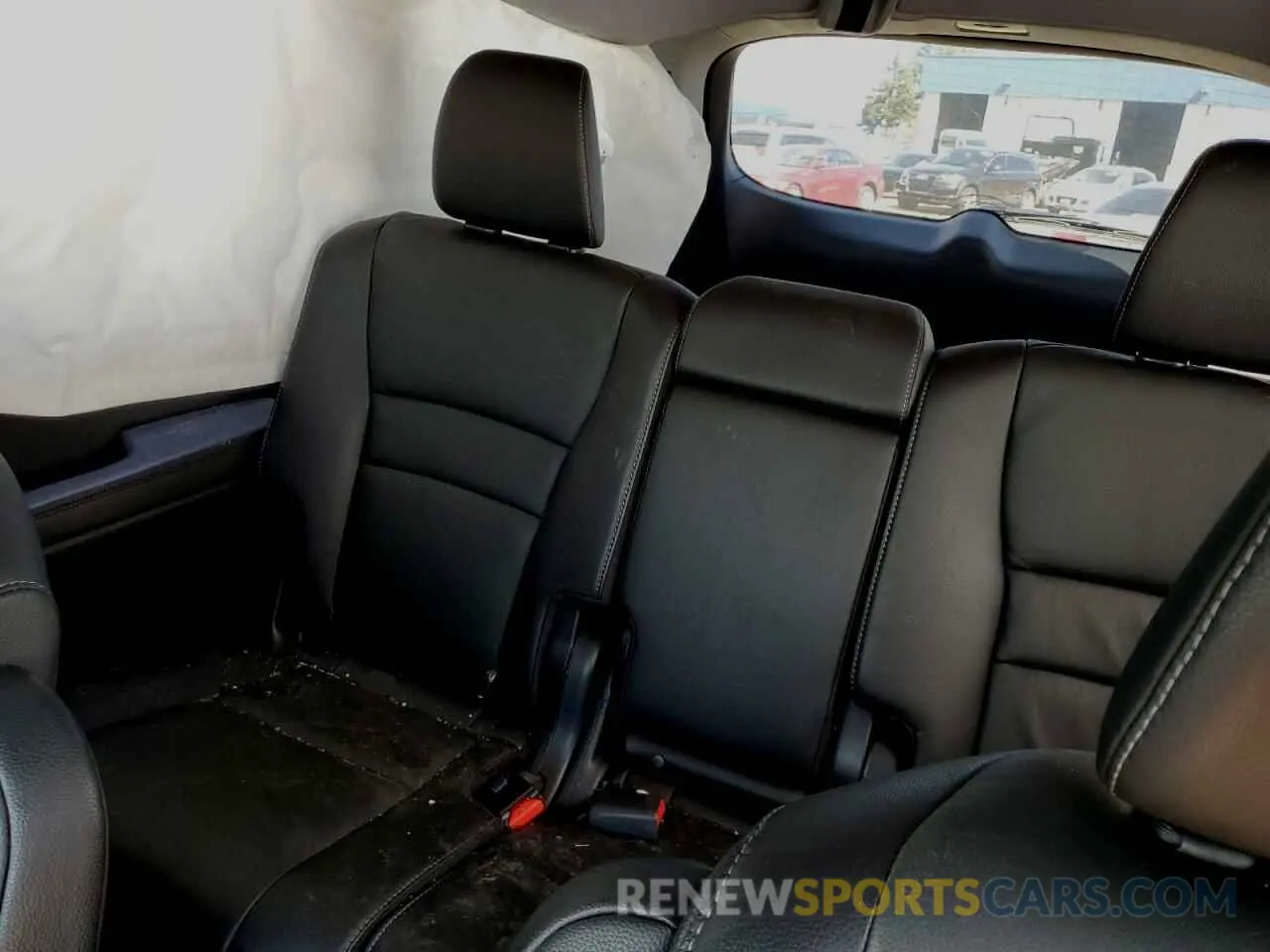 11 Photograph of a damaged car 5FNYF6H53MB085332 HONDA PILOT 2021