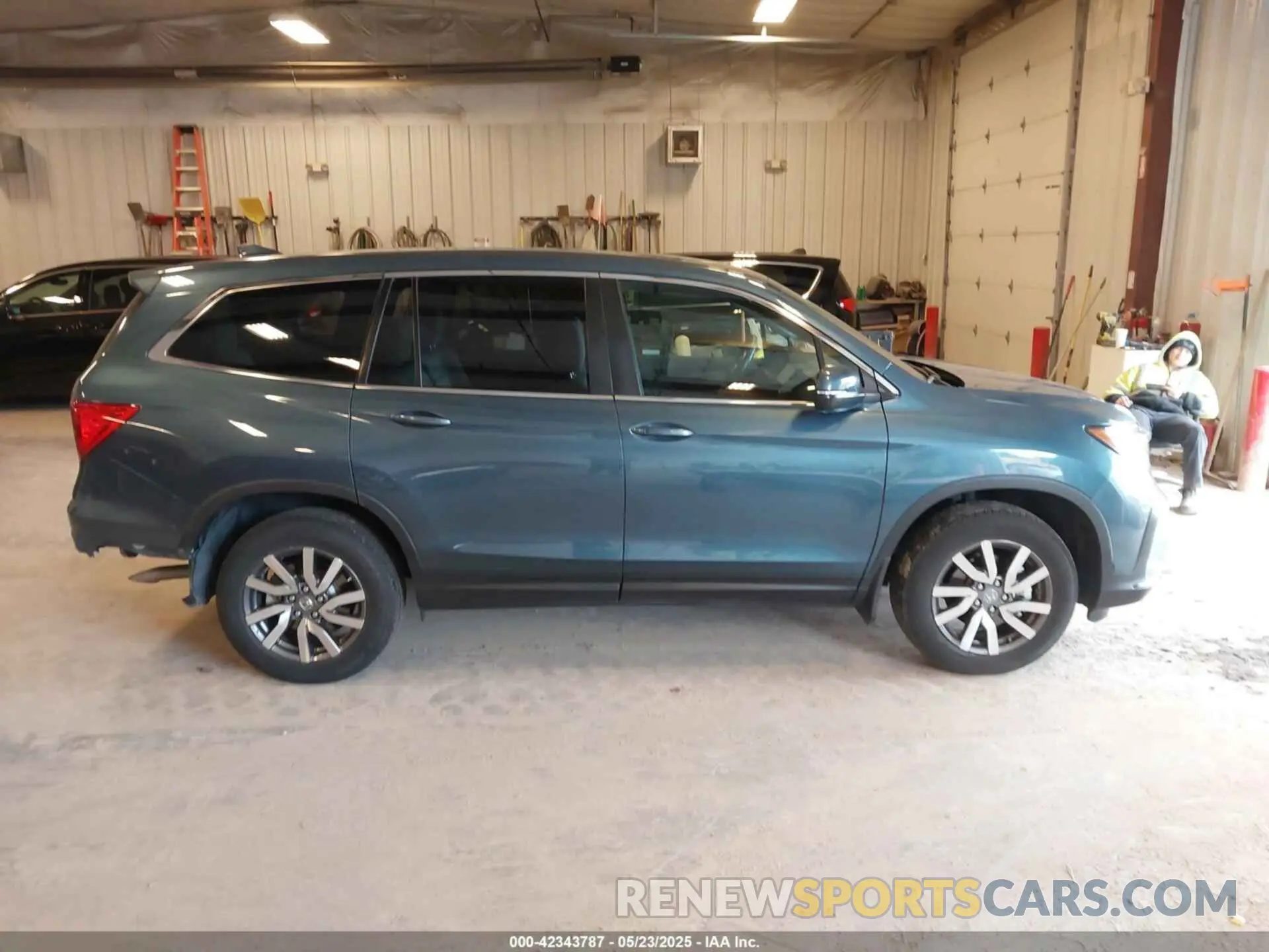 13 Photograph of a damaged car 5FNYF6H54MB082455 HONDA PILOT 2021