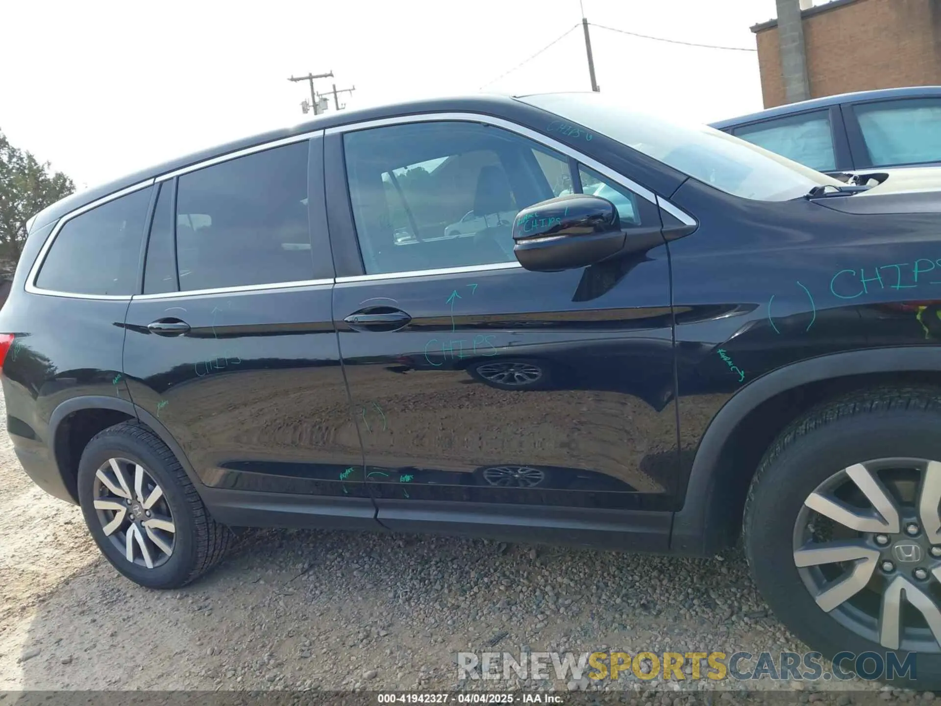 13 Фотография поврежденного автомобиля 5FNYF6H57MB064595 HONDA PILOT 2021