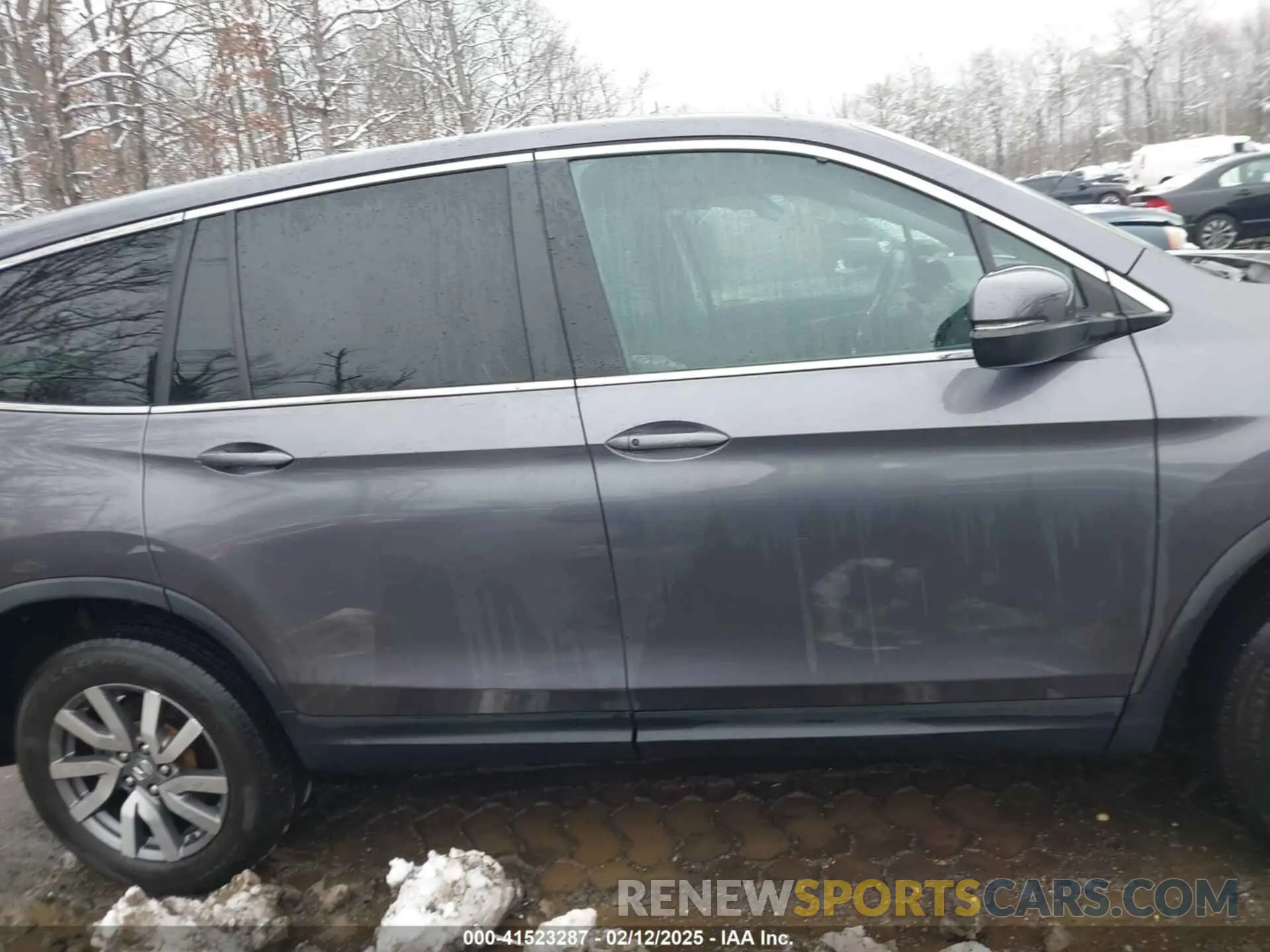13 Photograph of a damaged car 5FNYF6H58MB102254 HONDA PILOT 2021