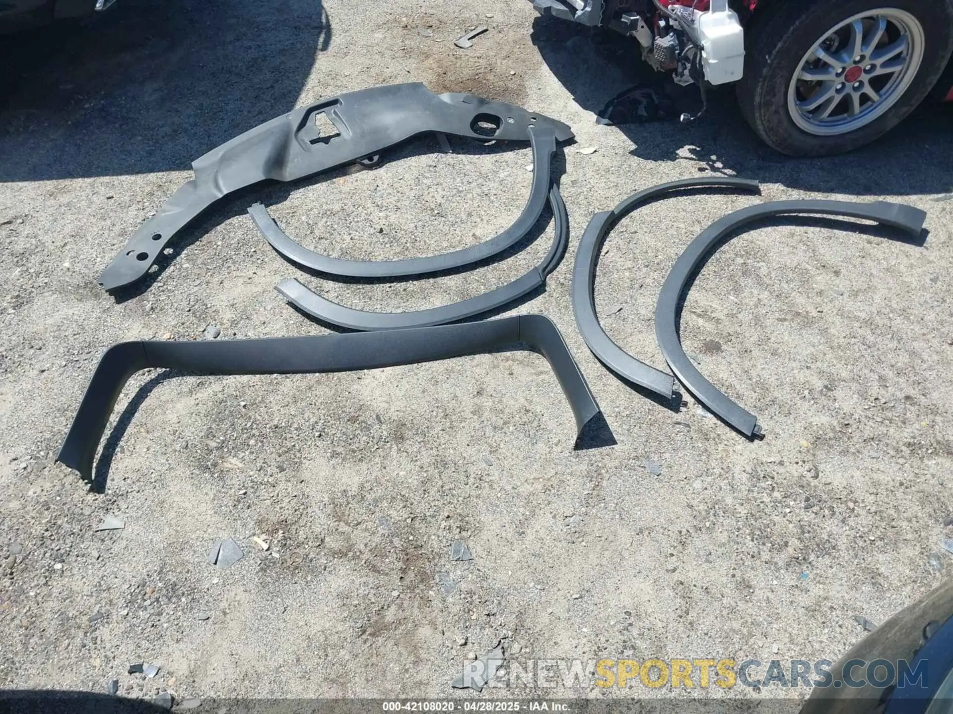 12 Photograph of a damaged car 5FNYF6H59MB016354 HONDA PILOT 2021