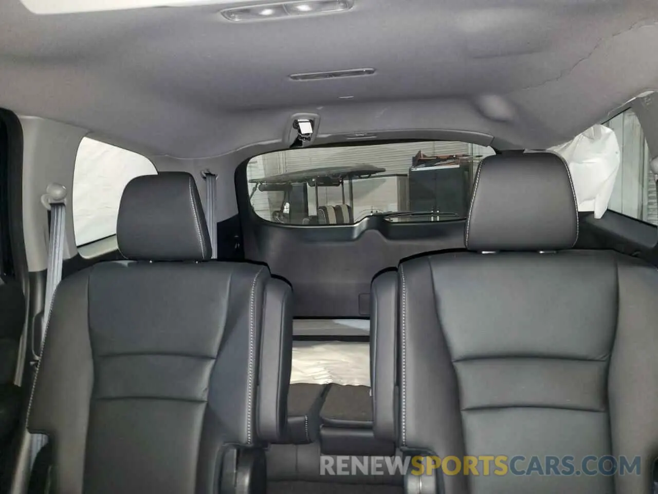 10 Photograph of a damaged car 5FNYF6H62MB079918 HONDA PILOT 2021